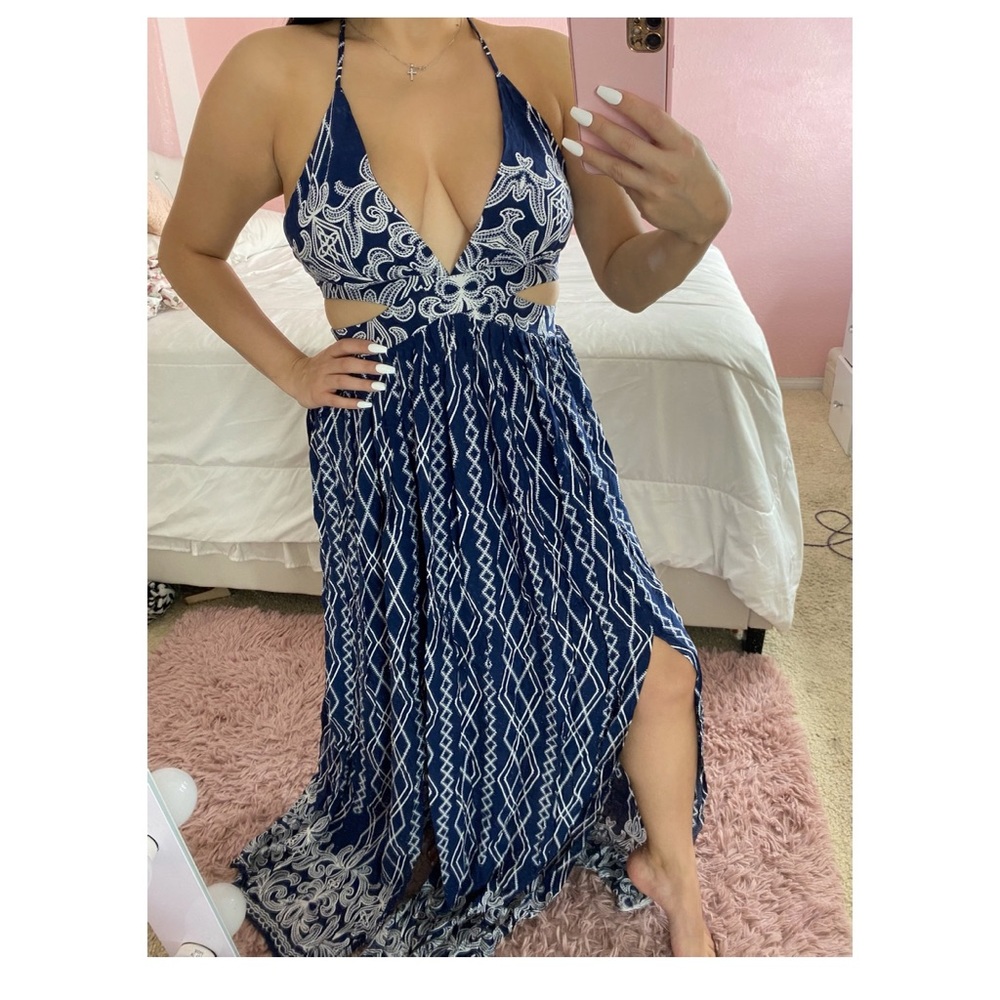 Women’s maxi dress